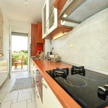 Barbora Apartment